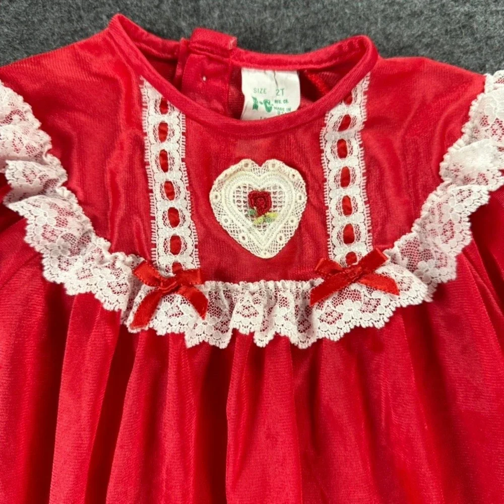 Vintage Red Nylon Girls‎ Nightgown Lace Heart Applique 2T Made USA